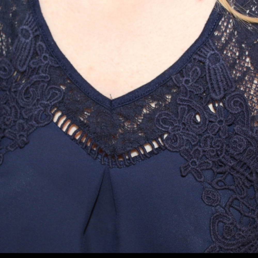 Maurices Navy Chiffon Blousey Flowy Tank Size M